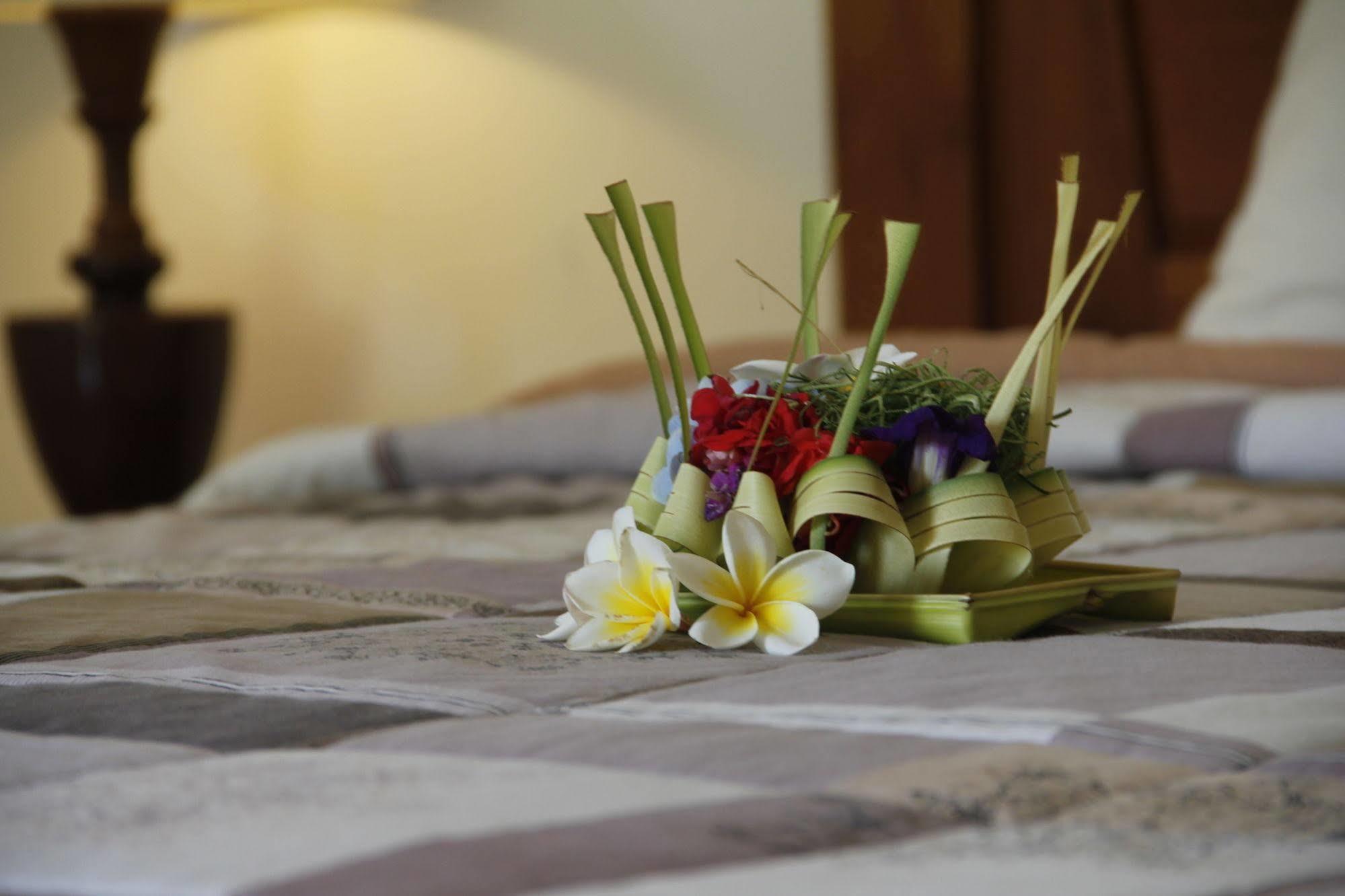 Di Abian Resort Amed Buitenkant foto